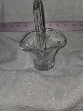Clear Basket with Handle - Crystal